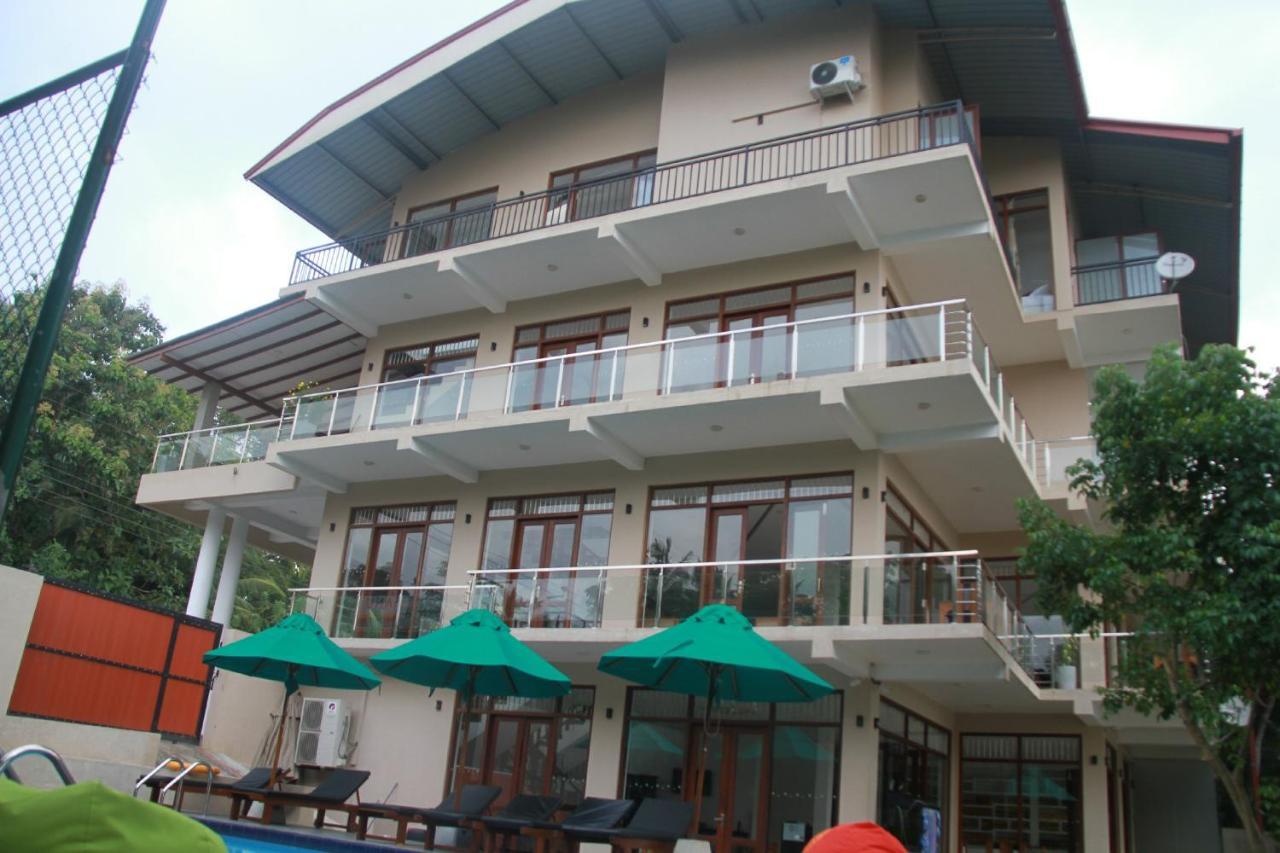 Sanu Lagoon Resort & Spa 탕갈레 외부 사진